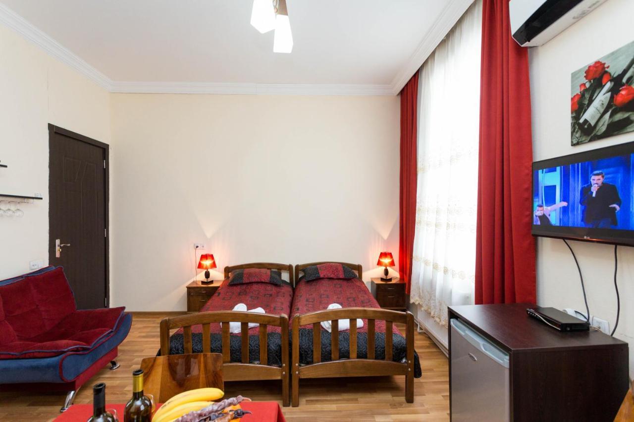 Gis Guest House Tbilisi Eksteriør bilde