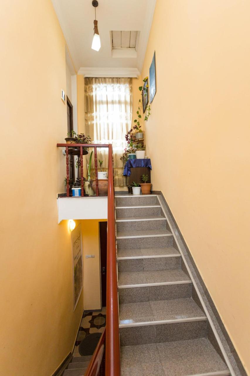 Gis Guest House Tbilisi Eksteriør bilde