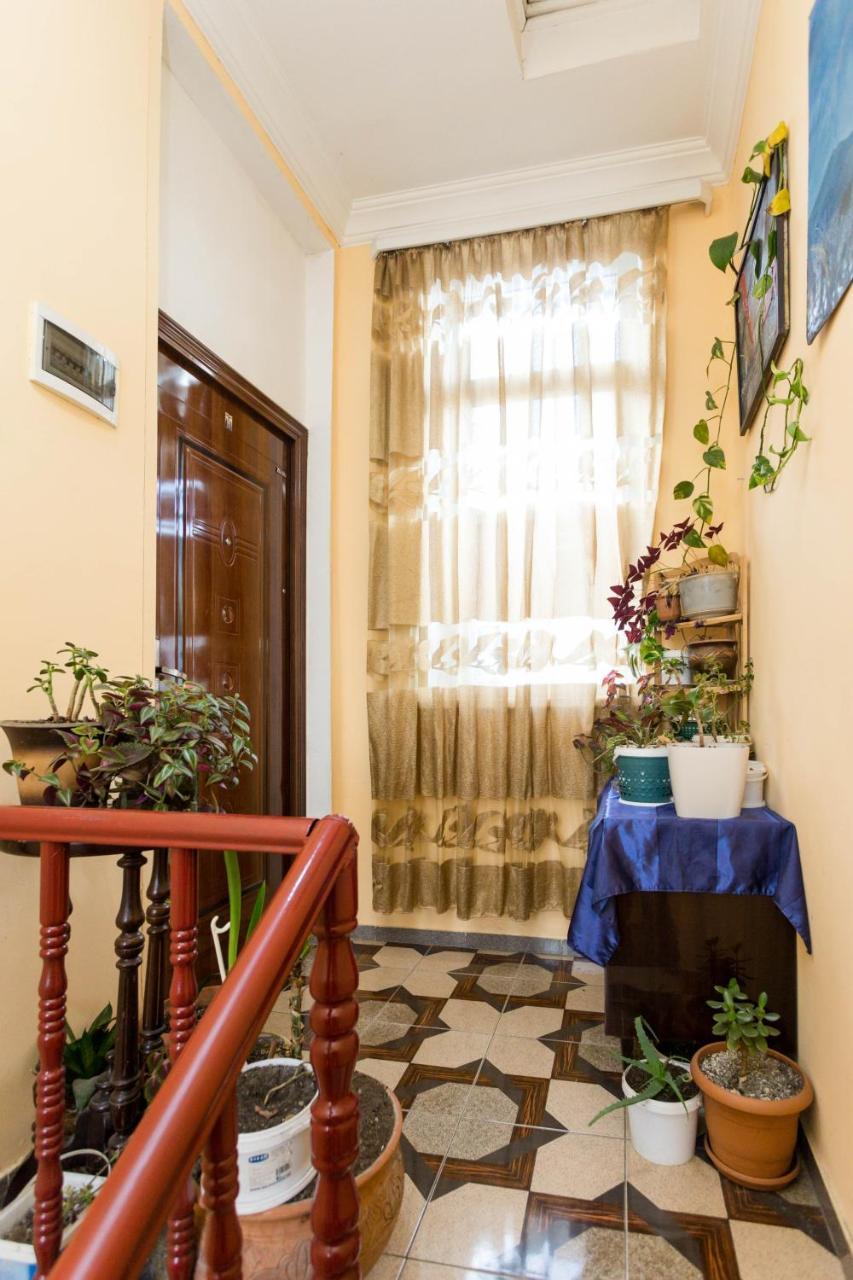 Gis Guest House Tbilisi Eksteriør bilde