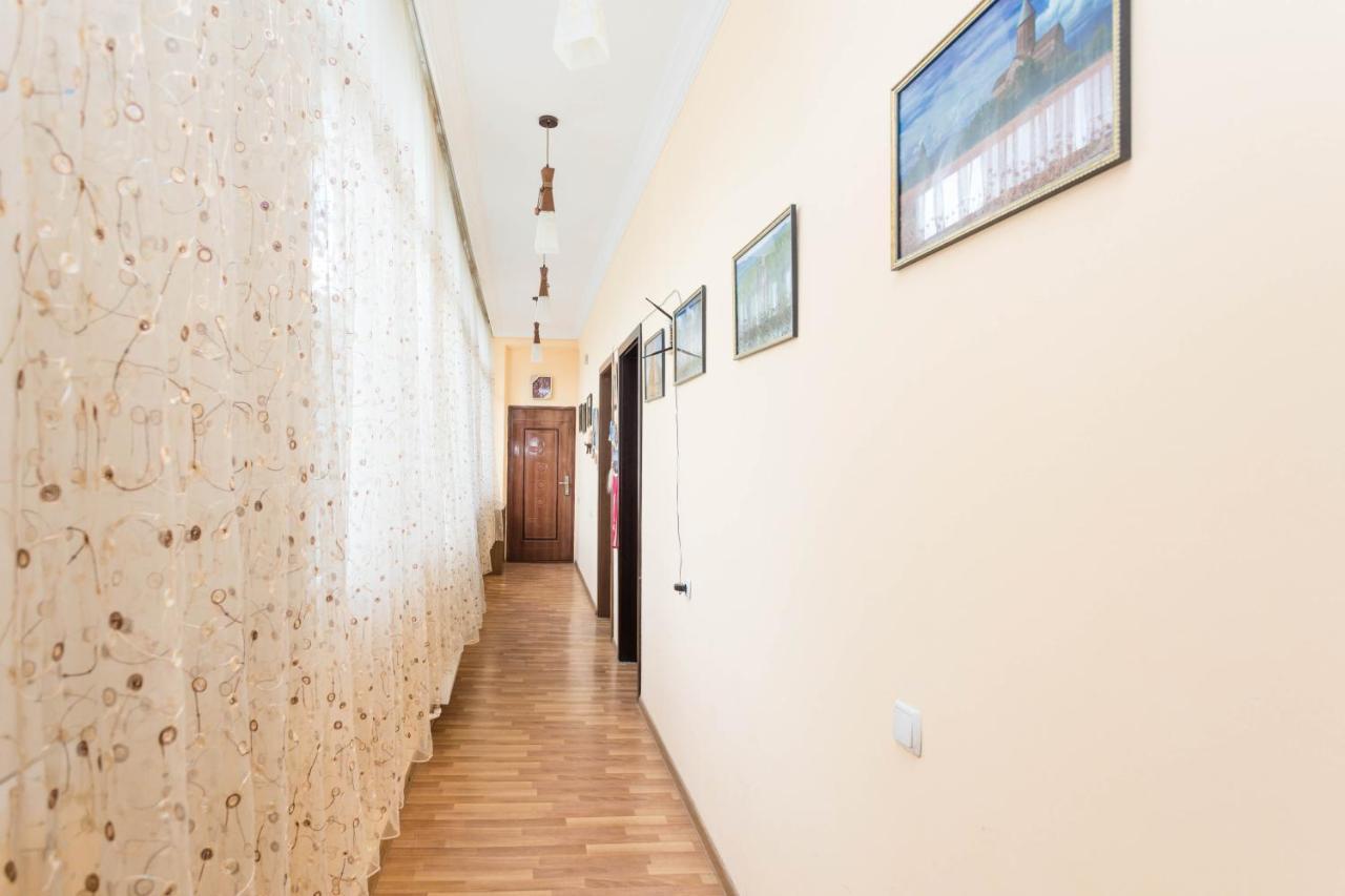 Gis Guest House Tbilisi Eksteriør bilde